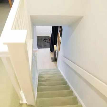 Reeve House - 2-Bed - Free Parking & Wi-Fi Vila Kenilworth Exterior foto