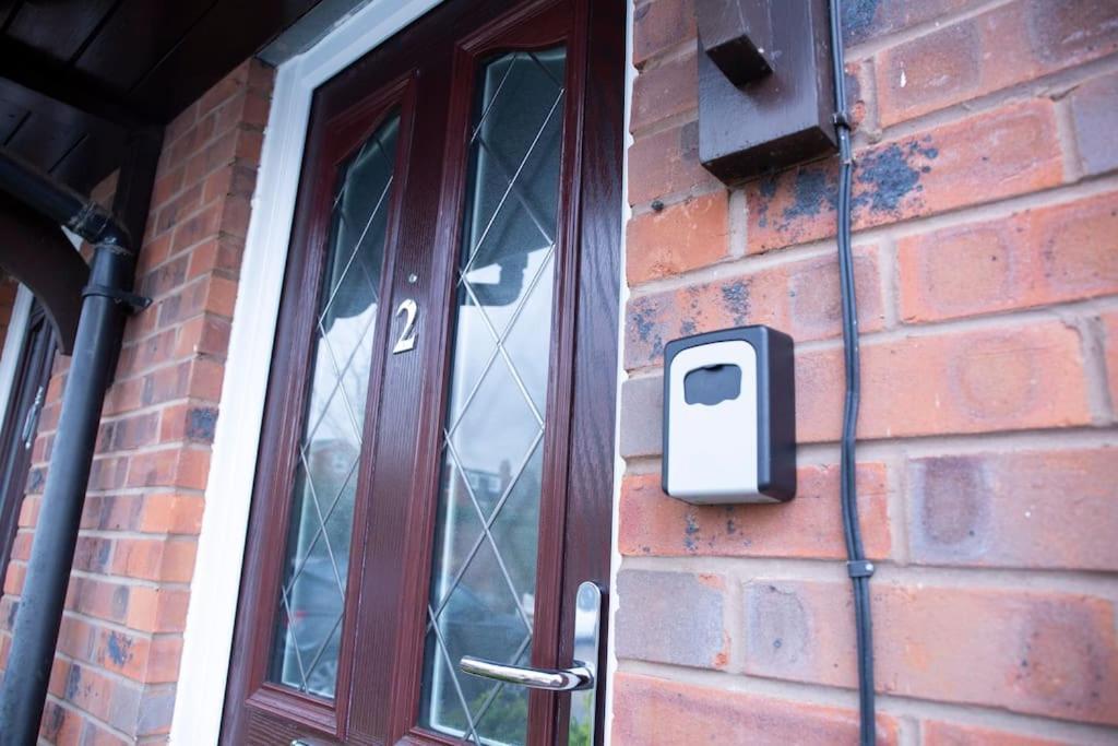 Reeve House - 2-bed - Free Parking & Wi-fi